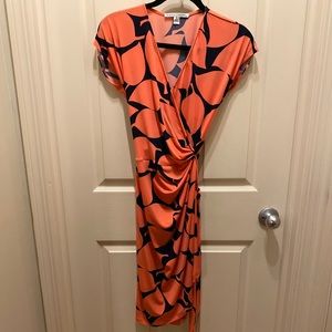 Maggy London Wrap Mini Dress Size 8   Pink & Navy